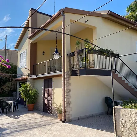 Holiday home Vista Mare Fontane Bianche